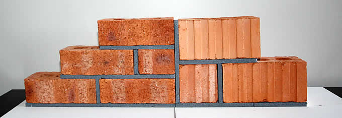 Clay Bricks - Maxi 90 with normal Brick
